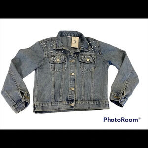 NWT Cropped Denim Jean Jacket With Pearl Bead Accents Sz M